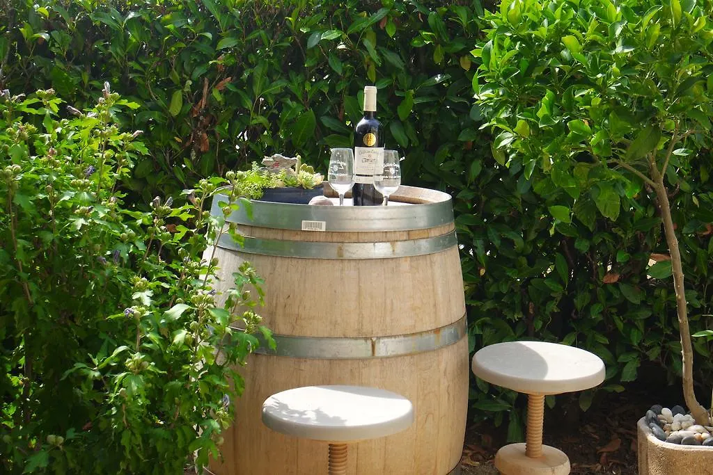 Le Balcon Des Jasses Bed and Breakfast Espere 4*,  Frankrike