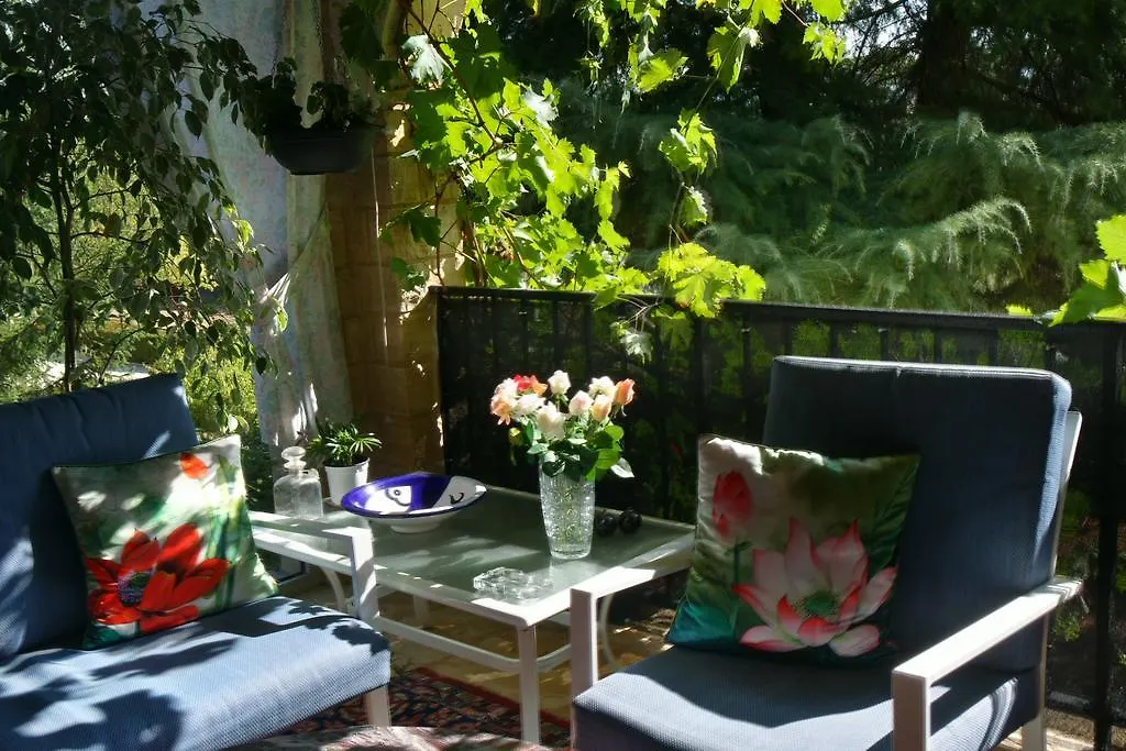 Bed & Breakfast Le Balcon Des Jasses Bed and Breakfast Espere