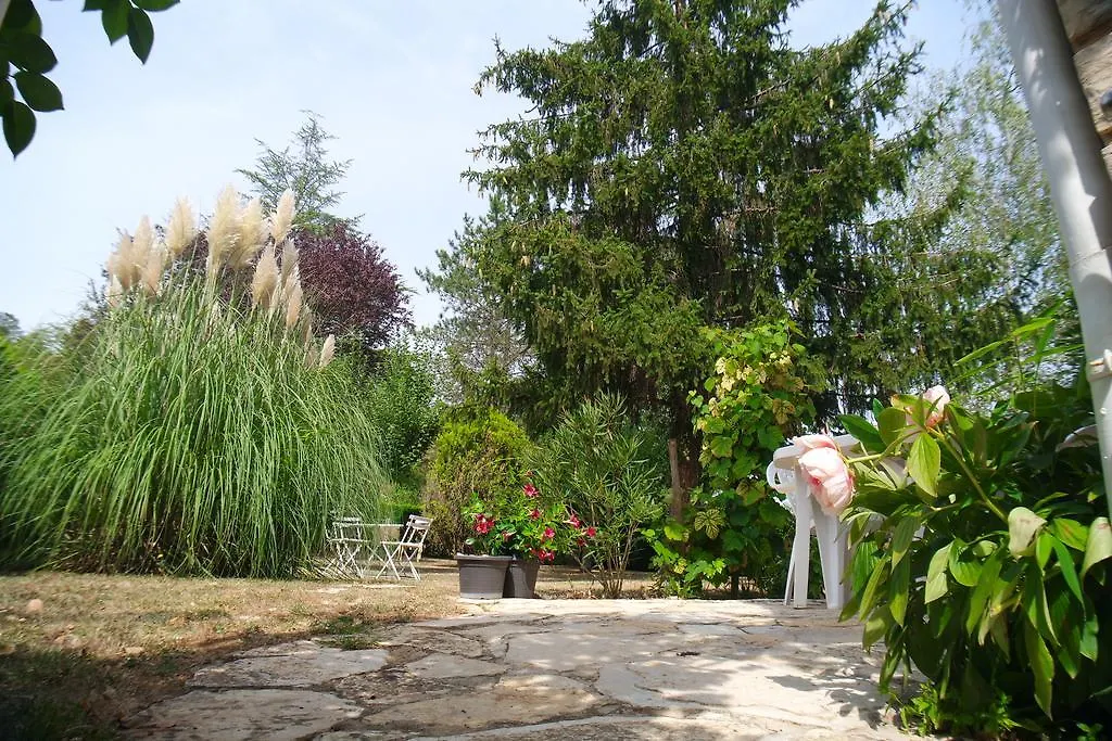 Le Balcon Des Jasses Bed and Breakfast Espere 4*,  Frankrike